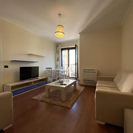 Double Room Central Apartment With Balcony Tirana Exterior photo