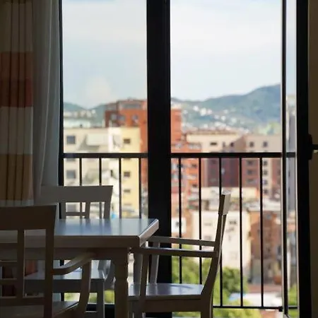 Double Room Central Apartment With Balcony Tirana Exterior photo